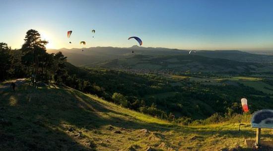 Saint-Sandoux Nid Sous Le Volcan מראה חיצוני תמונה